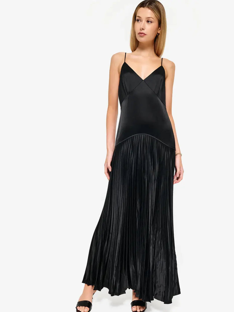 CAMI CAMIJENNELYN PLEATED GOWN BLACK