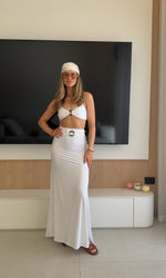 Load image into Gallery viewer, Calarena Long skirt with a ring
