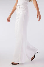 Load image into Gallery viewer, AMO FRIDA JEANS
