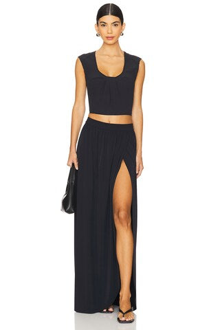 Classic Maxi Skirt in Black