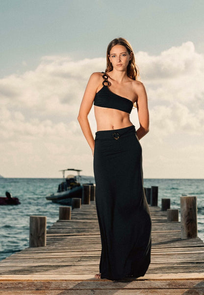 Calarena Long skirt with a ring